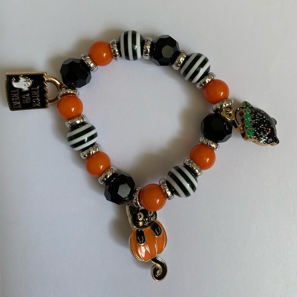 Halloween Beaded Stretchy Charm Bracelet - Picture 2 of 9